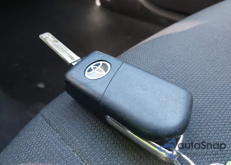 2022 Toyota Corolla Le из США, поврежденный, VIN 5YFEPMAEXNP305327